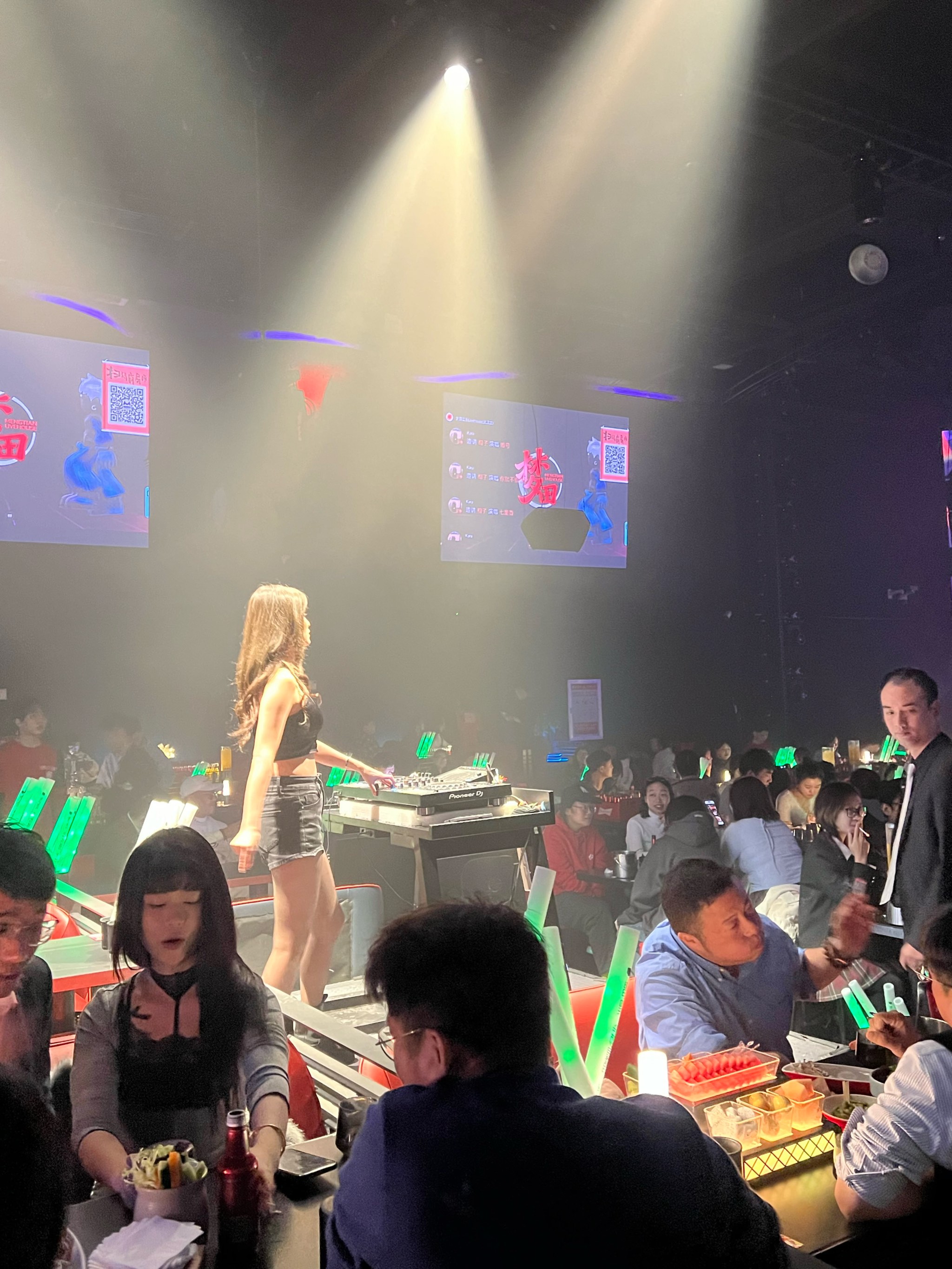 佳木斯商务ktv与片场何异-前进区ktv预定